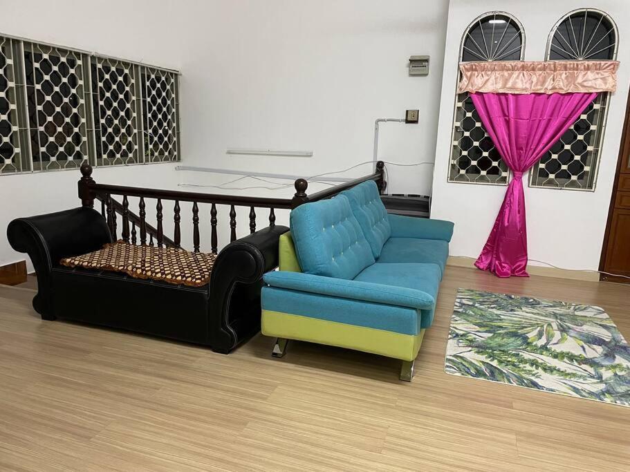 Rumah percutian H Family #fit 20pax Max #spacious Carpark *