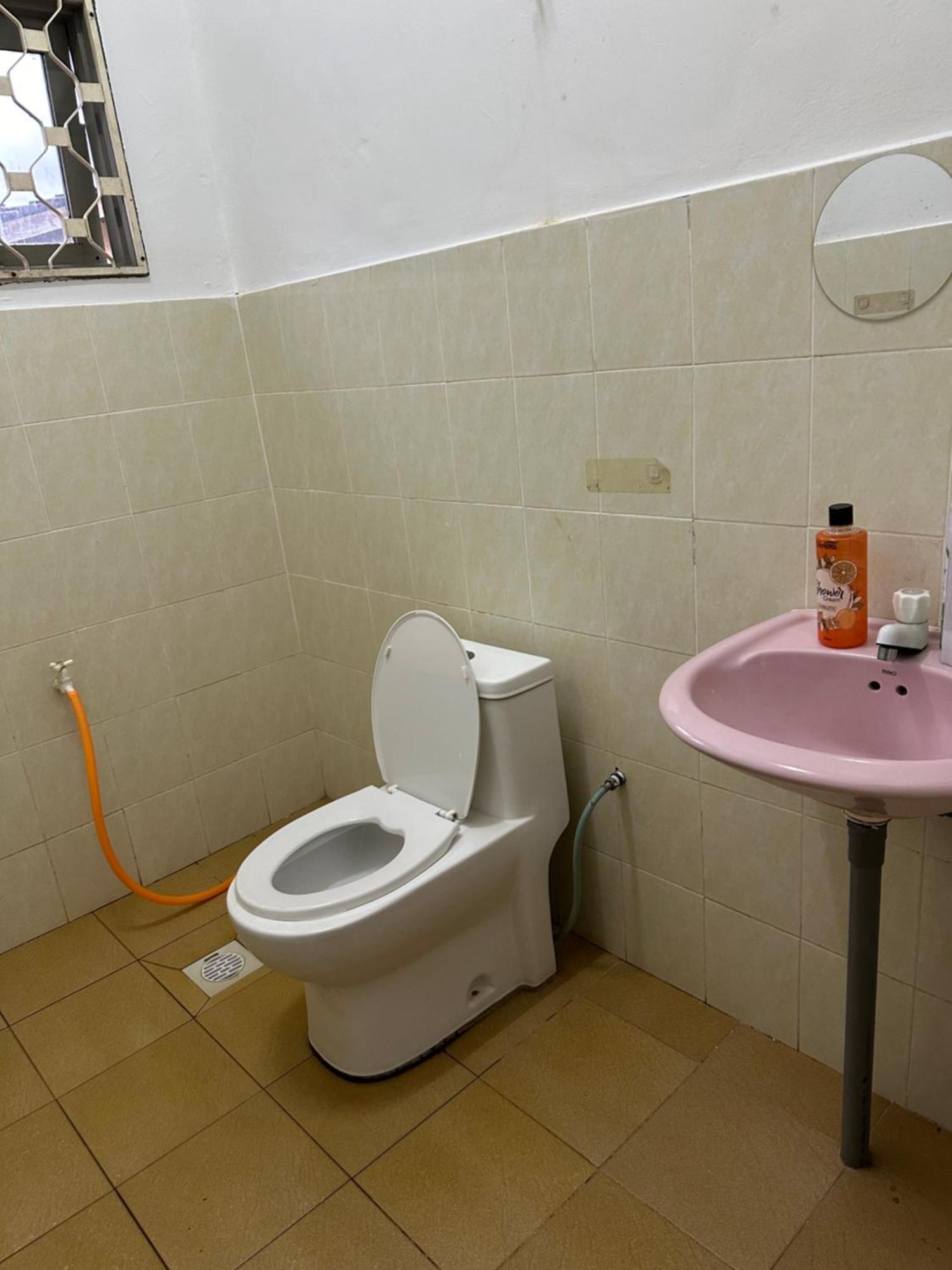 Rumah percutian H Family #fit 20pax Max #spacious Carpark *